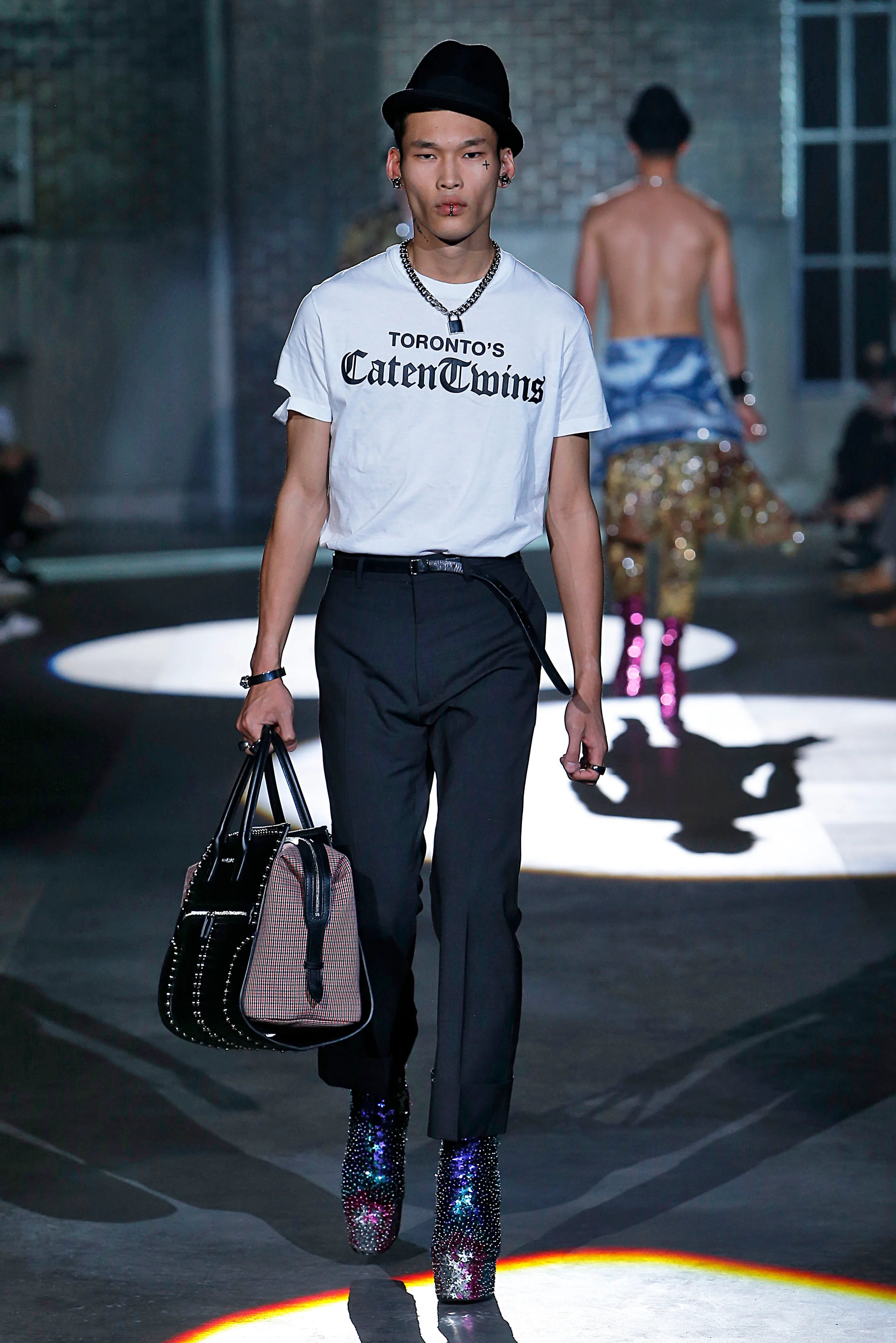 DSQUARED2 – Bộ sưu tập Nam Xuân Hè 2017