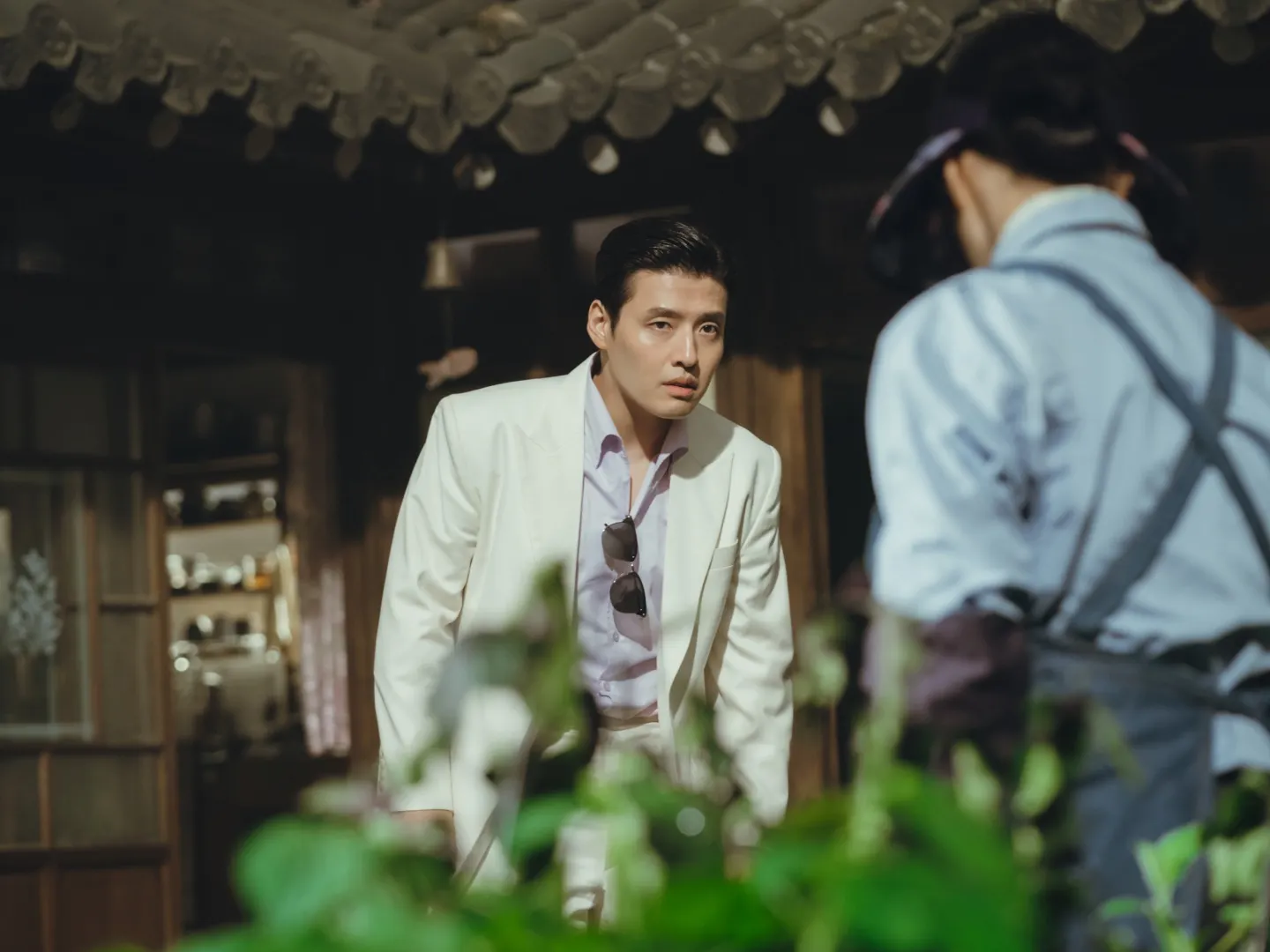 Han Beom Woo do Kang Ha Neul thủ vai trong Tastefully Yours là giám đốc trẻ của một tập đoàn thực phẩm hàng đầu Hàn Quốc.
