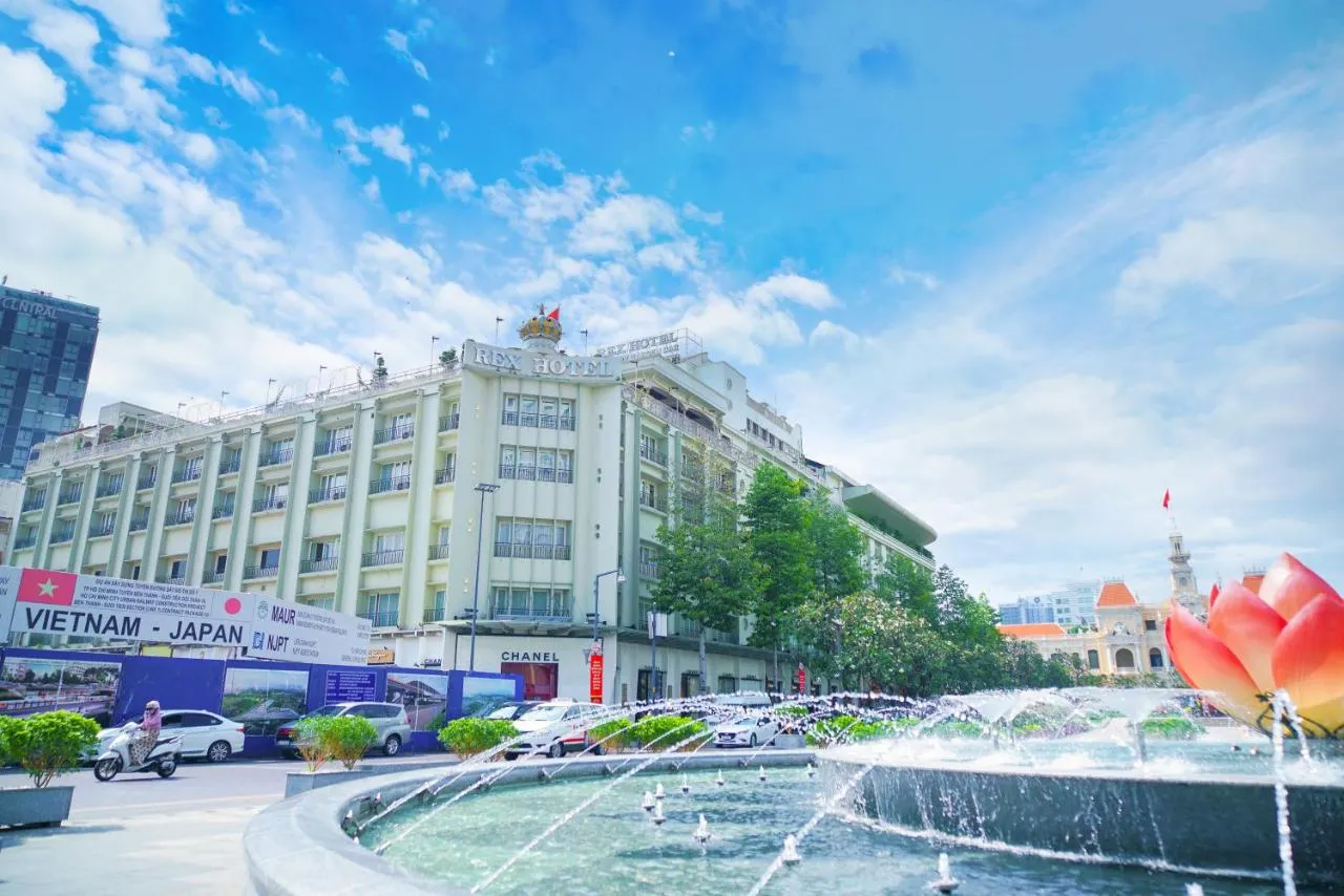 khách sạn rex view đẹp xem diễu binh