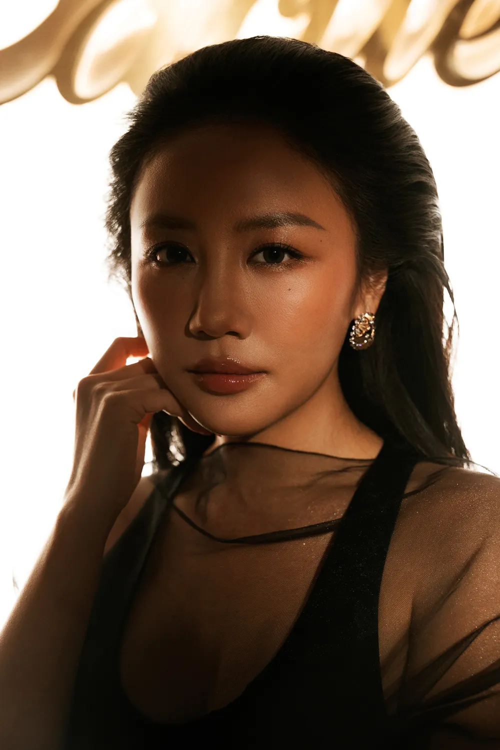 trang sức Cartier văn mai hương 