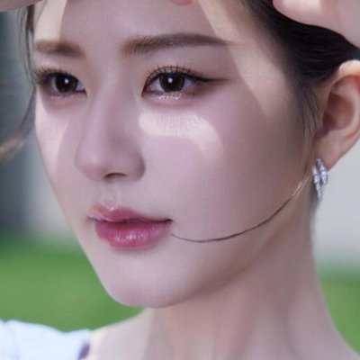 Triệu Lộ Tư - bài tập cải thiện bọng mắt