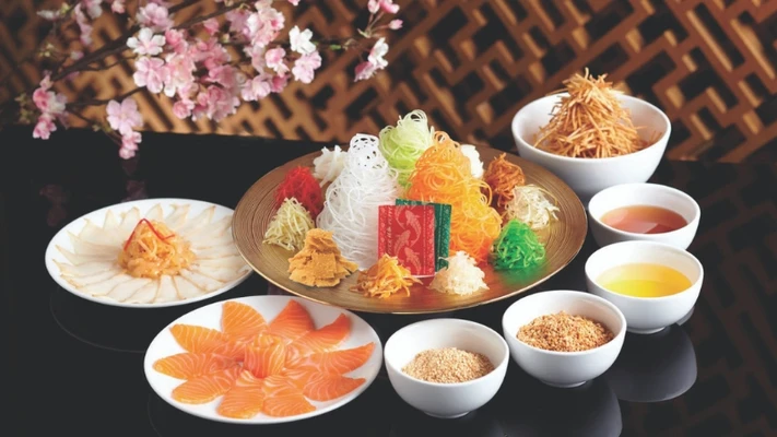 Tung đầy may mắn trong dịp năm mới cùng Gỏi Cá Thịnh Vượng