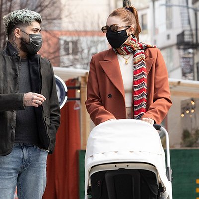 gigi hadid zayn malik xe đẩy