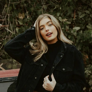 cô gái cung hoàng đạo tóc vàng tuần mới 12/1/2026