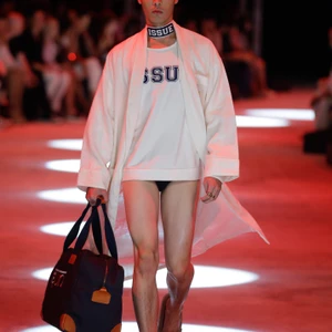 Tuần lễ Thời trang ELLE Thailand Xuân Hè 2016 ELLE VIETNAM