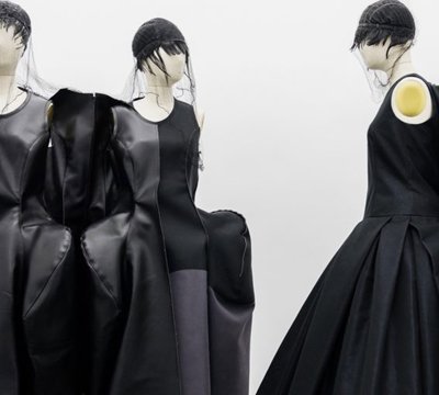 Rei Kawakubo và Nghệ thuật từ giữa những ranh giới
