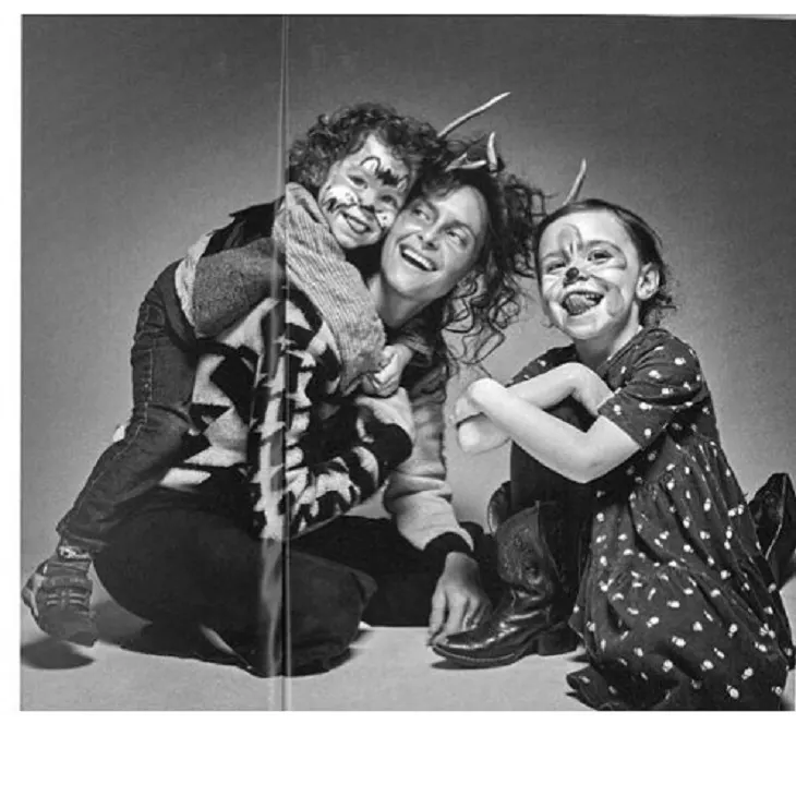 ELLE Việt Nam - Những chân dài đình đám thập niên 90 từ giã sàn runway giờ ra sao (2) ELLE Việt Nam - Những chân dài đình đám thập niên 90 từ giã sàn runway giờ ra sao (2)