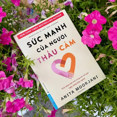 Sức Mạnh Của Người Thấu Cảm của tác giả Anita Moorjani