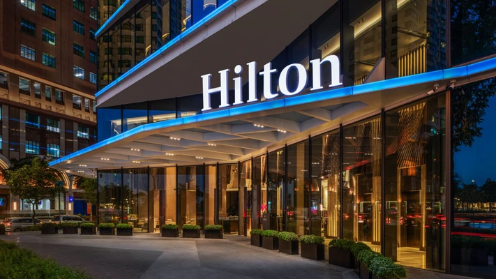 khách sạn hilton saigon tại việt nam