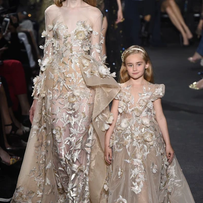 Thiết kế mẹ và bé trong BST của Elie Saab