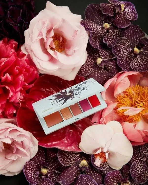 Phấn môi Poison Rose – Xu hướng son không thể bỏ lỡ trong mùa hè 2018