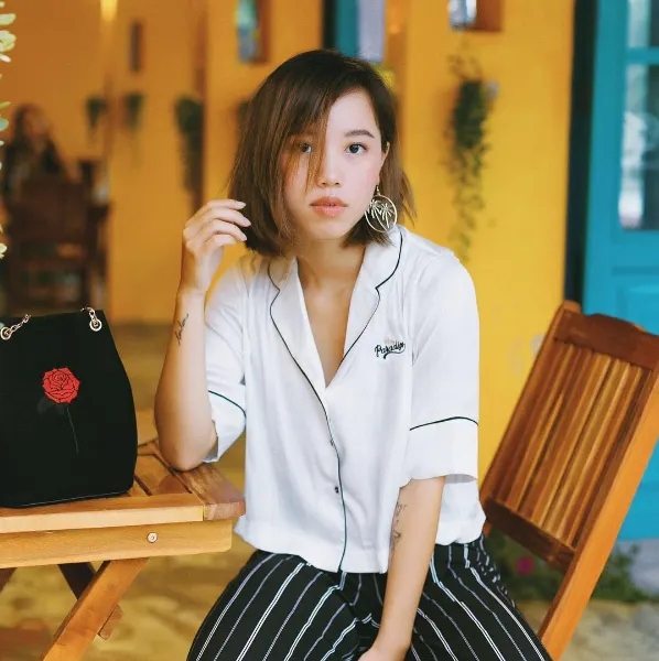 Thời trang street style của sao và fashionista Việt ngày cuối tháng 5