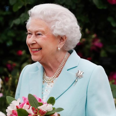 Ghim cài áo - queen-elizabeth-chelsea-flower-show