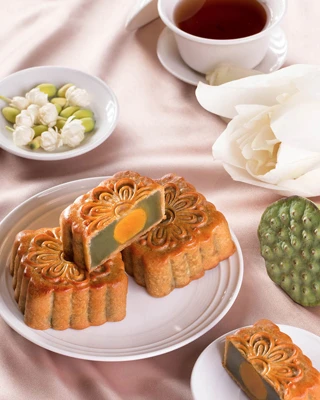Đa dạng bánh Trung Thu hạng sang tại Hà Nội