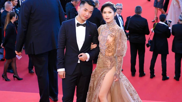 Ngọc Thanh Tâm gợi cảm với đầm haute couture tại Cannes 2017