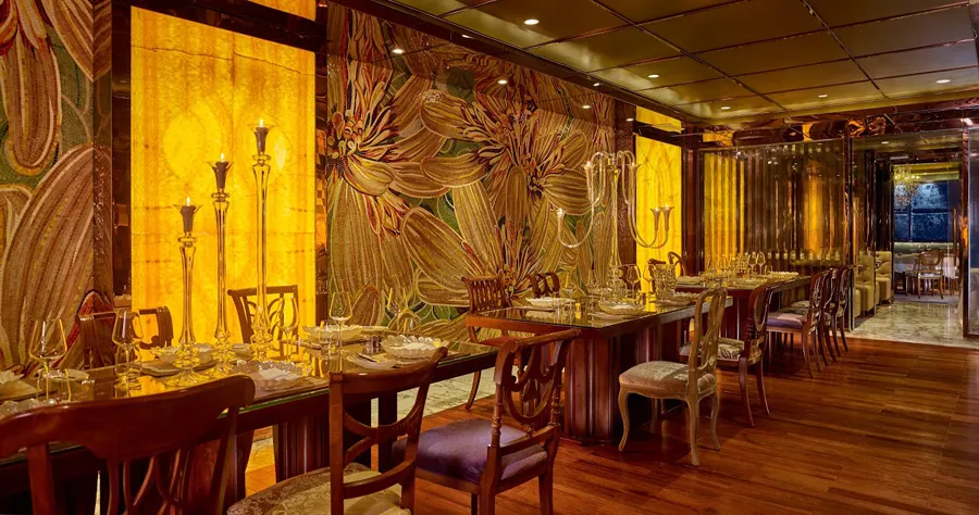 R&J restaurant