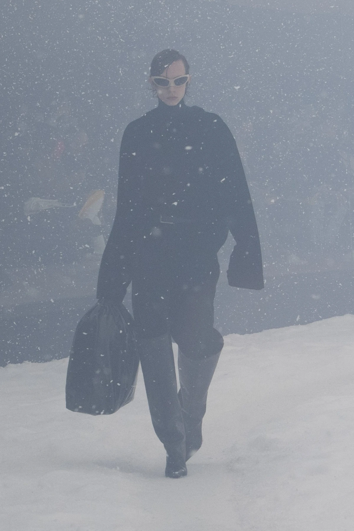 Balenciaga RTW Thu Đông 2022 look 24