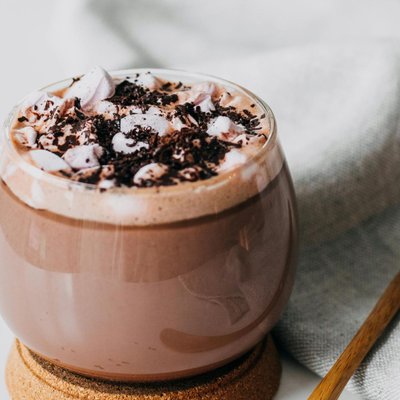 cacao - cốc cacao nóng được rải marshmallow bên trên