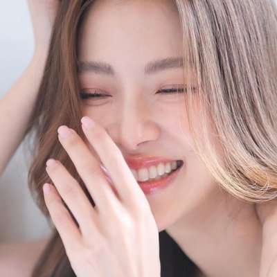 Dưỡng trắng da tự nhiên.