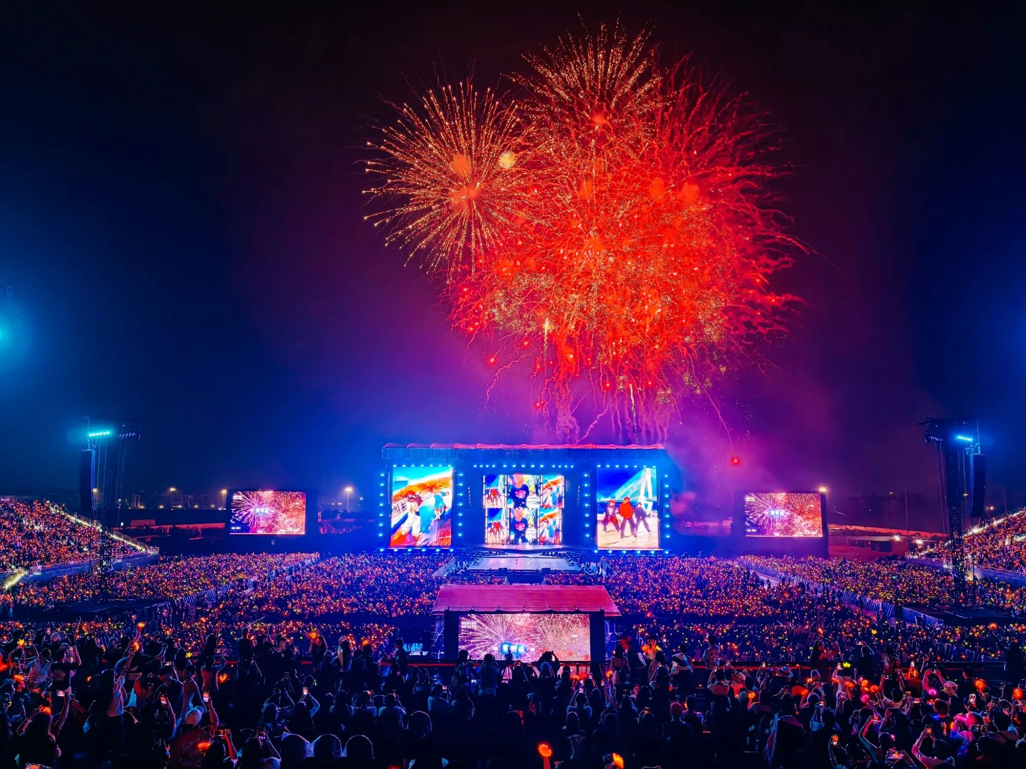 toàn cảnh nơi diễn ra Concert của G-DRAGON tại Việt Nam