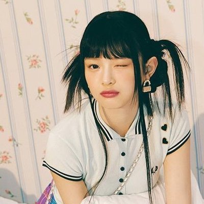 Hanni đại sứ thương hiệu Gucci