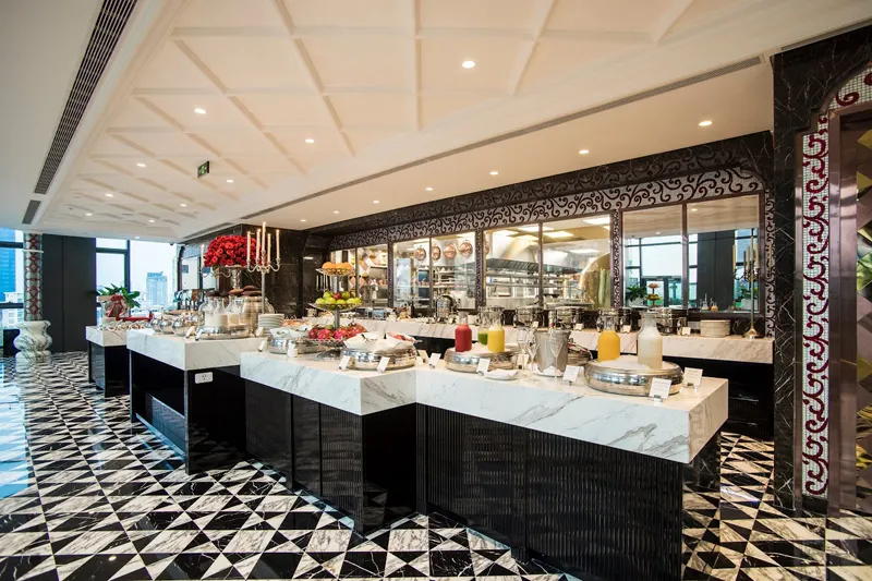 Cafe Cardinal - Breakfast Presentation