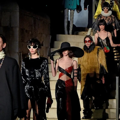 Show diễn Gucci Cosmogonies