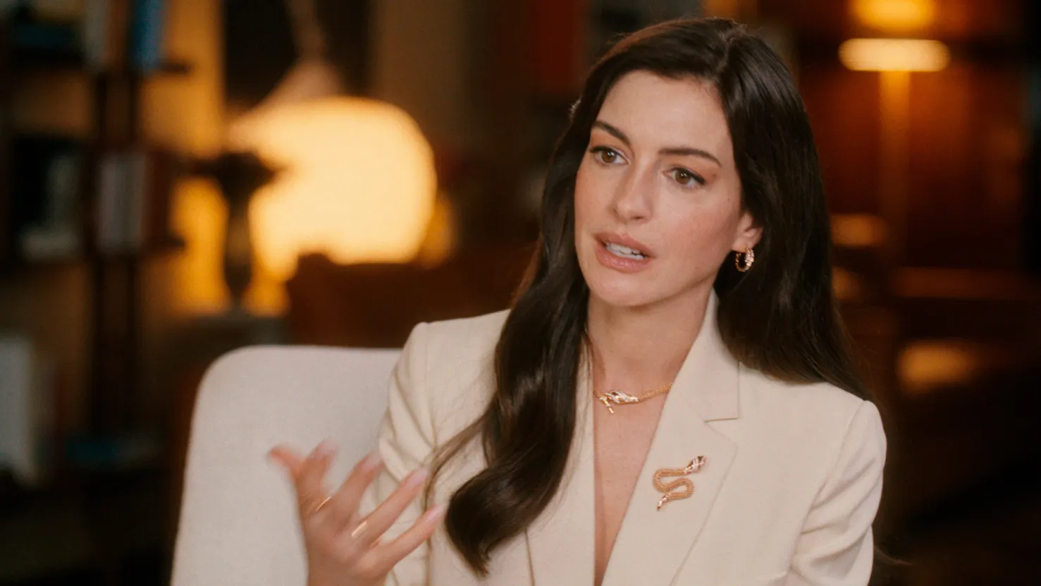 Đại sứ toàn cầu Anne Hathaway