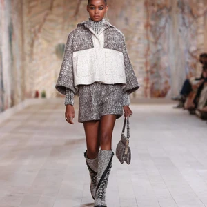 Haute Couture Look 38