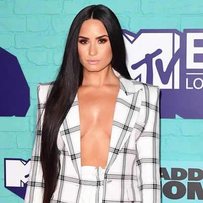 demi lovato phong trào body positivity ft800