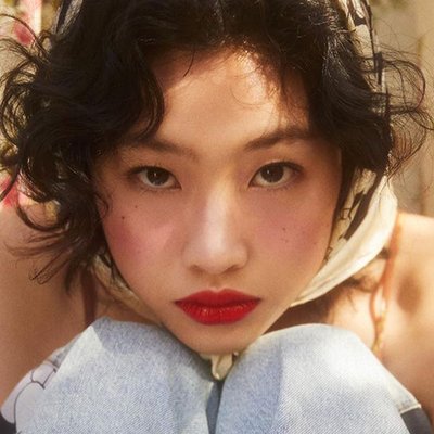 thời trang jung ho yeon