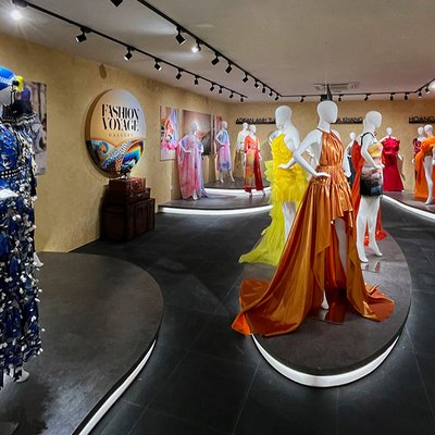 Fashion Voyage Gallery (Phú Quốc, Việt Nam) - nơi lưu trữ, trưng bày các bộ sưu tập thời trang, các tác phẩm nghệ thuật thuộc chuỗi sự kiện Fashion Voyage