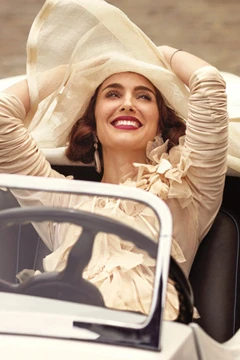 Natalie Portman vào vai diễn "đáng sợ" Jackie Kenedy