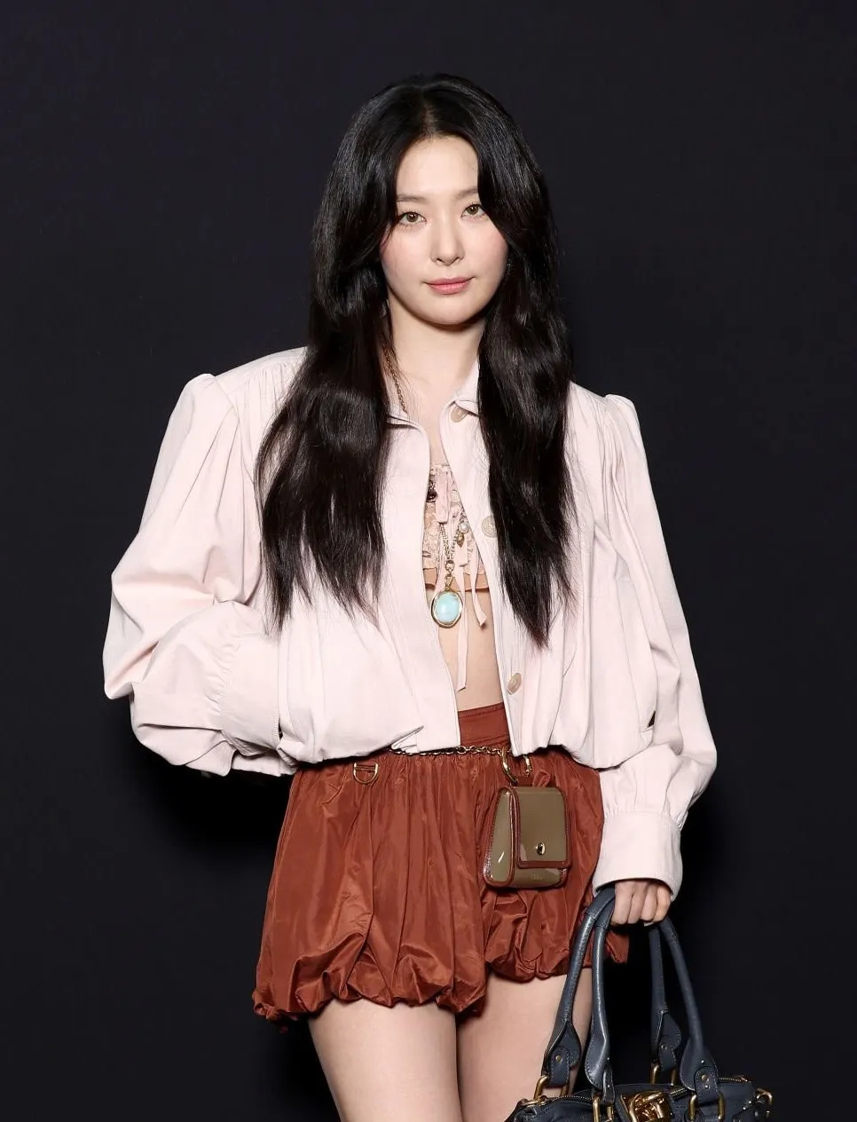 sao hàn nữ idol tham dự fashion week