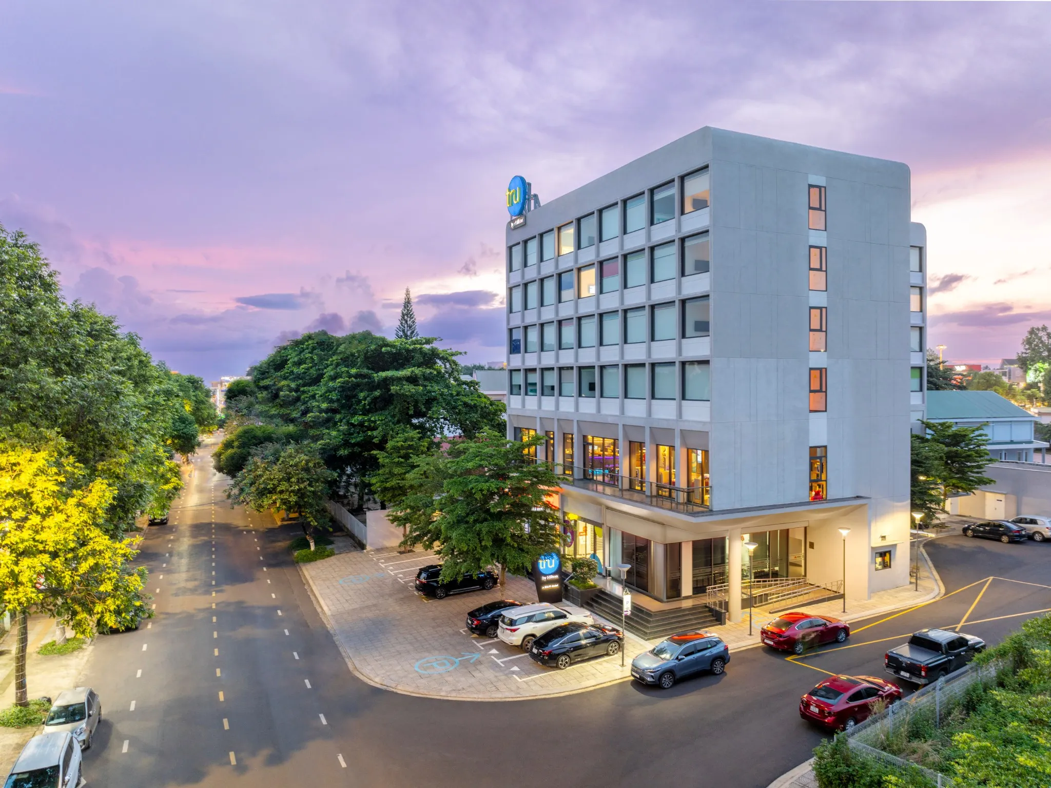 Mặt tiền khách sạn Tru by Hilton Buôn Ma Thuột City Centre