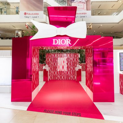 Dior: Pop-up Miss Dior Parfum