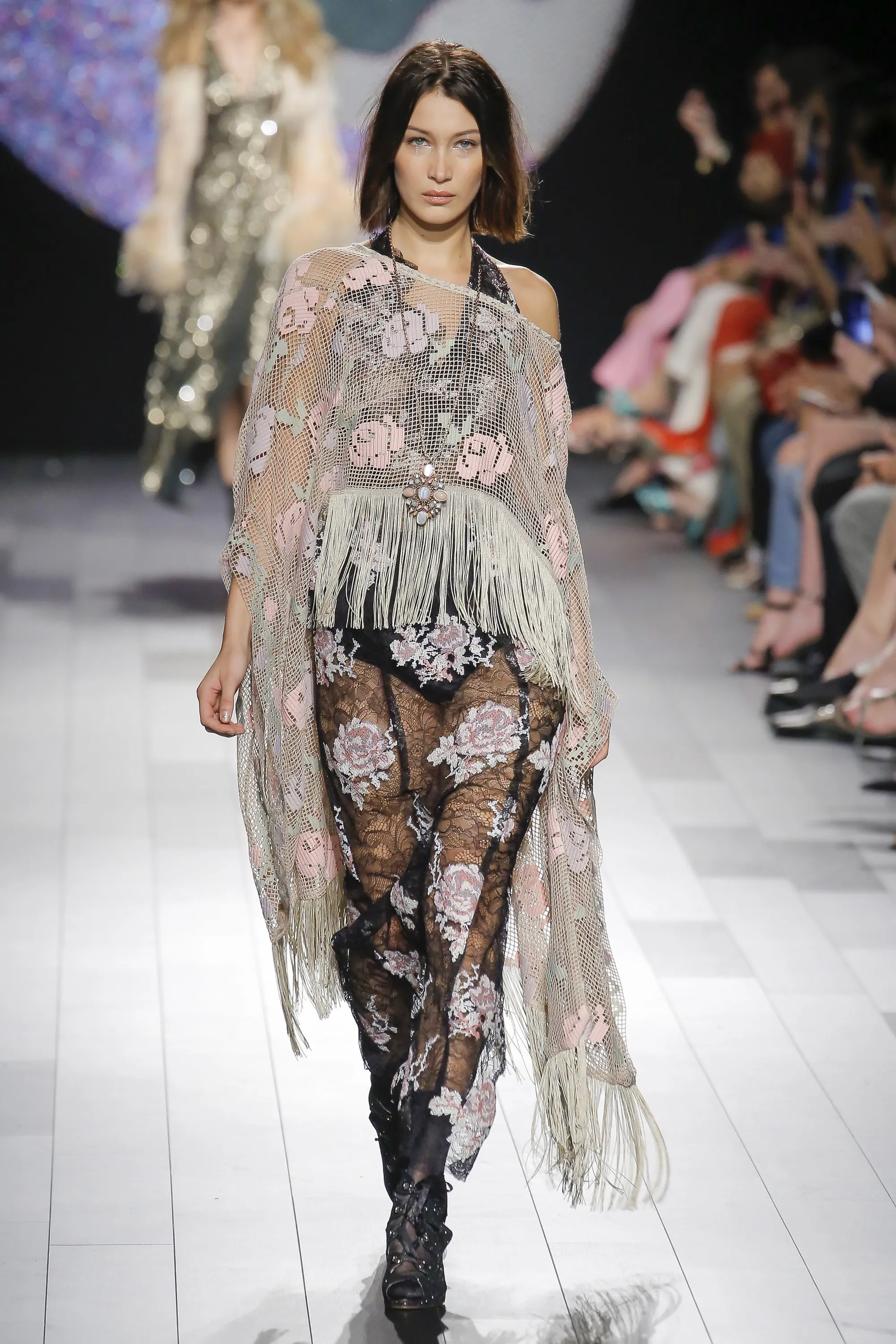 5 BST nổi bật trong ngày trình diễn thứ năm của NYFW Spring 2018