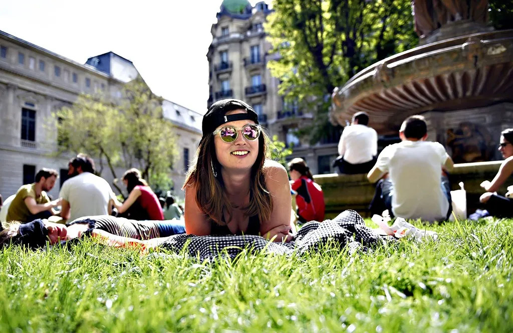 7 điều chúng ta học được từ phong cách sống của người Pháp - elle vietnam 2