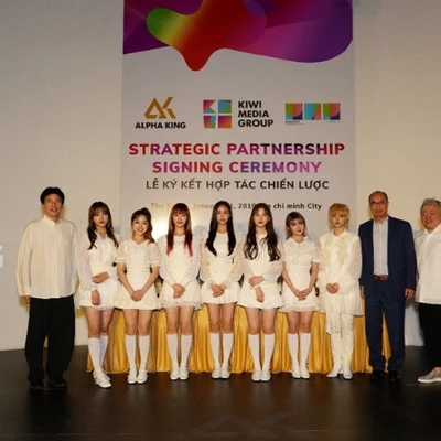 Alpha King ra mắt khu trưng bày không gian mẫu The Sense và giới thiệu đại sứ văn hóa Kim Hyung Suk 2
