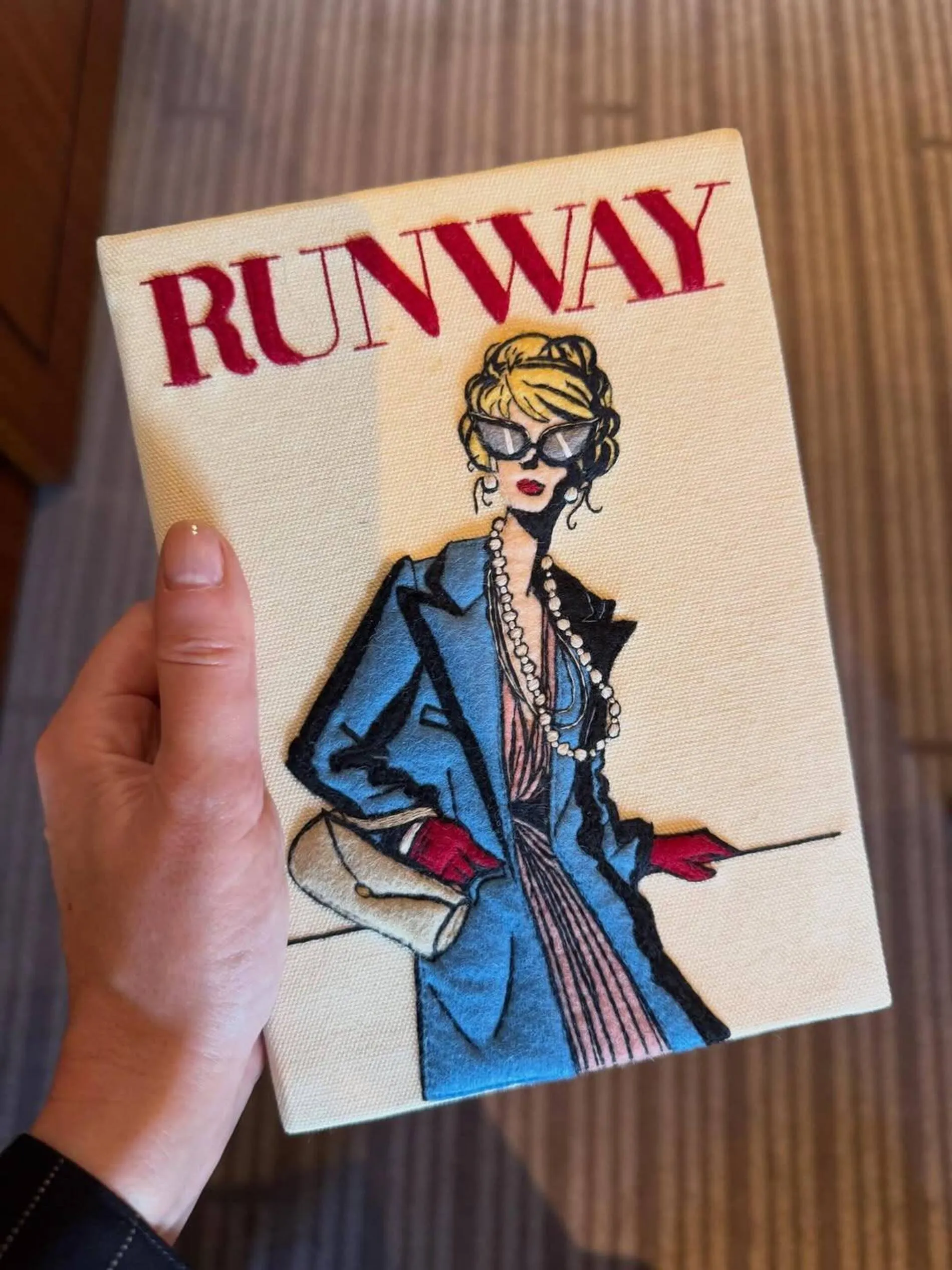 Clutch custome Olympia Le-tan