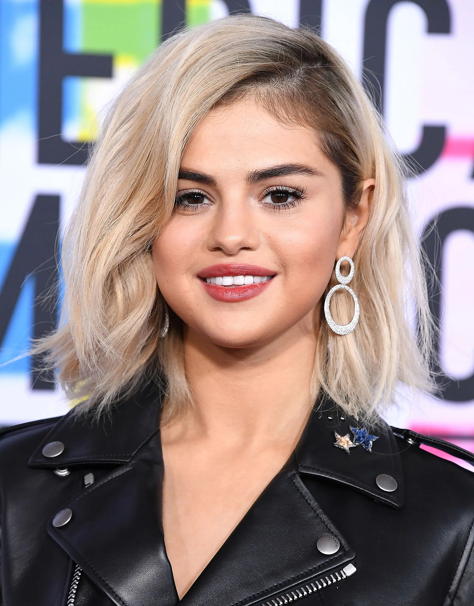 Mẹ của Selena Gomez lên tiếng vì con gái lựa chọn phim của đạo diễn dính cáo buộc tình dục Woody Allen