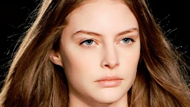 Màu tóc phong cách - Màu tóc nhuộm nóng bỏng