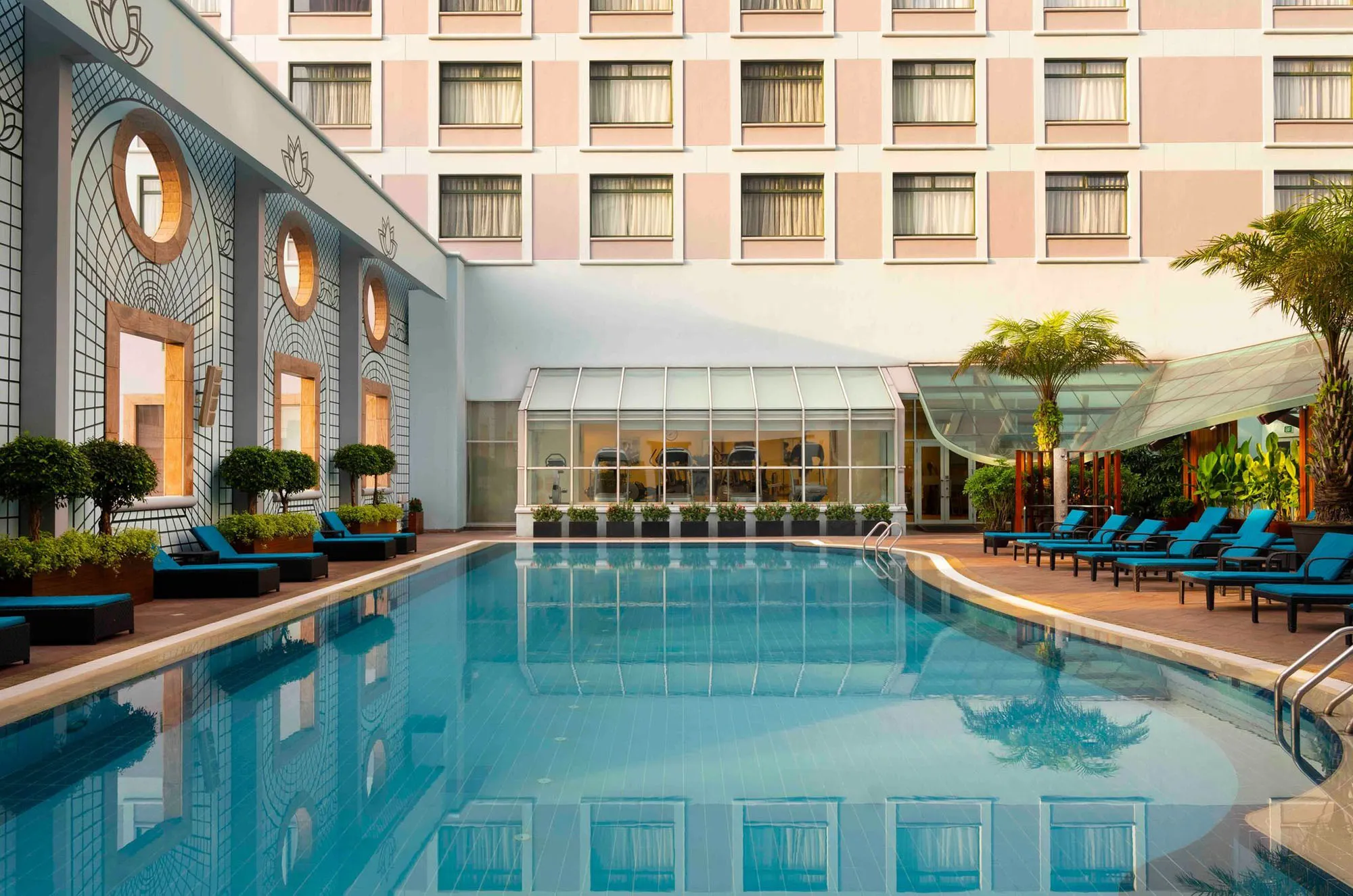 bể bơi sheraton saigon