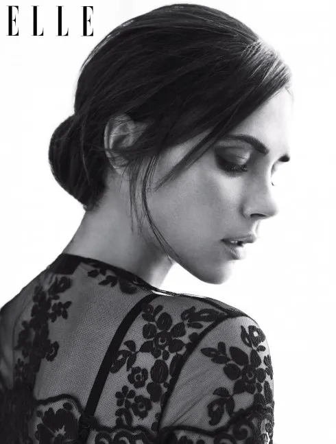 ELI499045-490x647