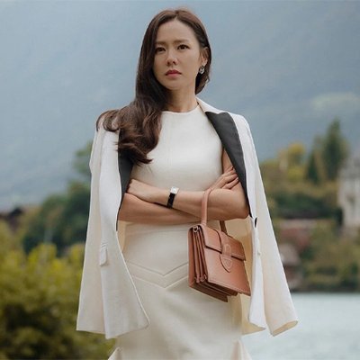 phối đồ trong phim Hàn crash landing on you