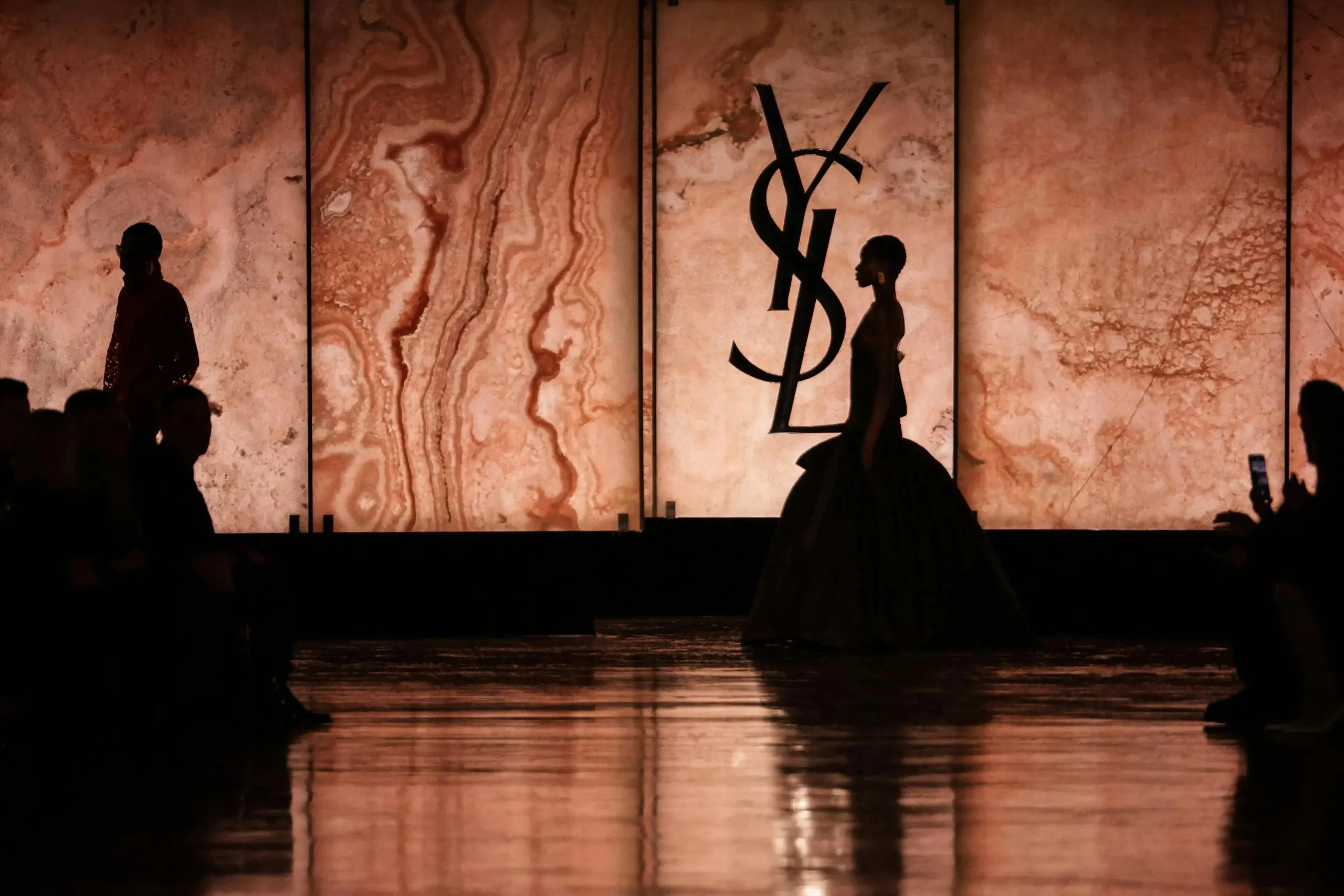 Saint Laurent thu đông 2025