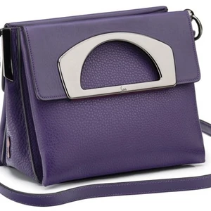 Ellevn christian louboutin passage 3