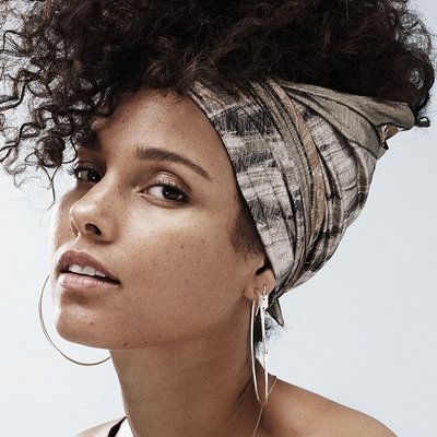 Alicia Keys - Quyền lực của sự tự tin bắt nguồn từ lối sống cân bằng