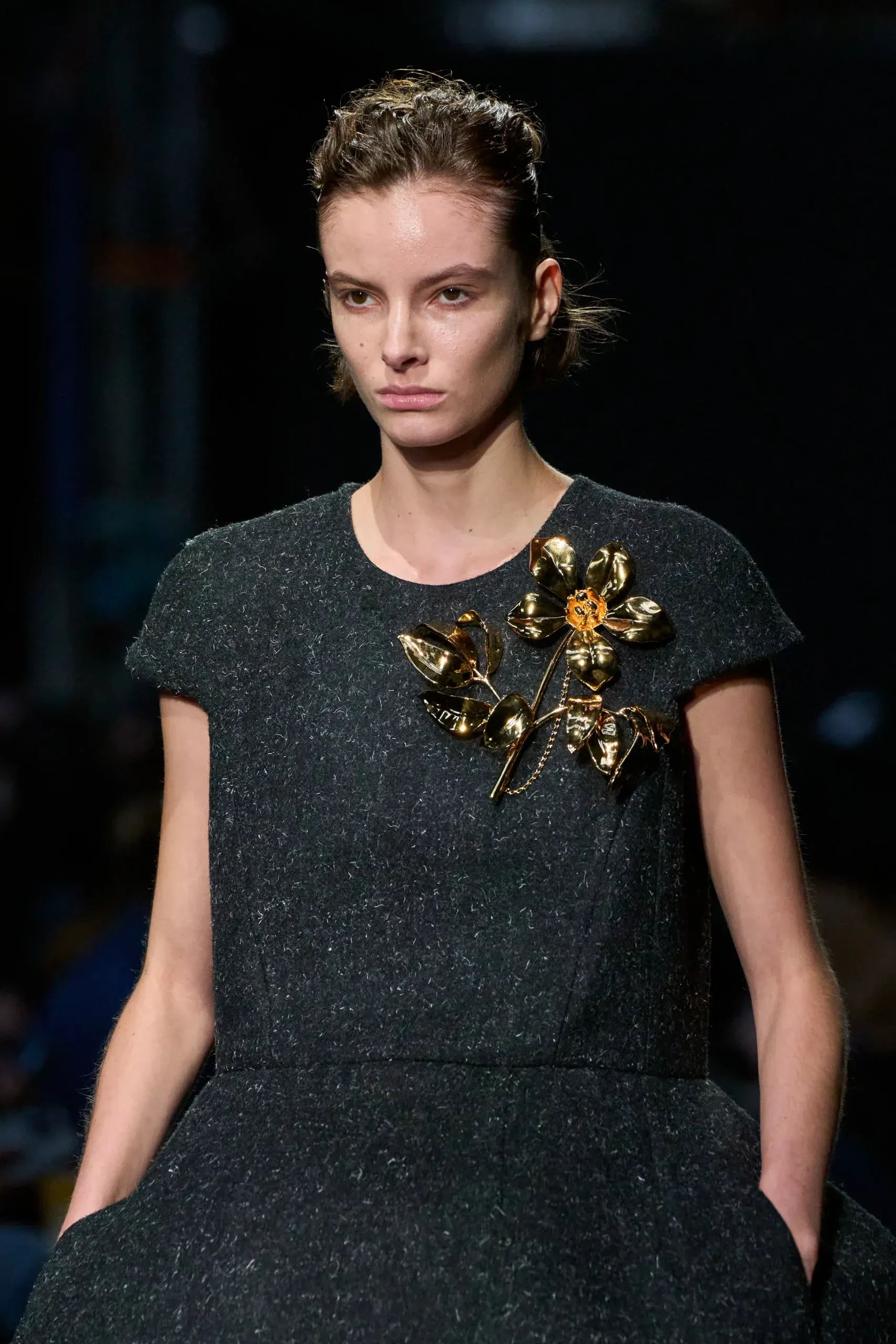 Thiết kế Thu - Đông 2025 MOSCHINO