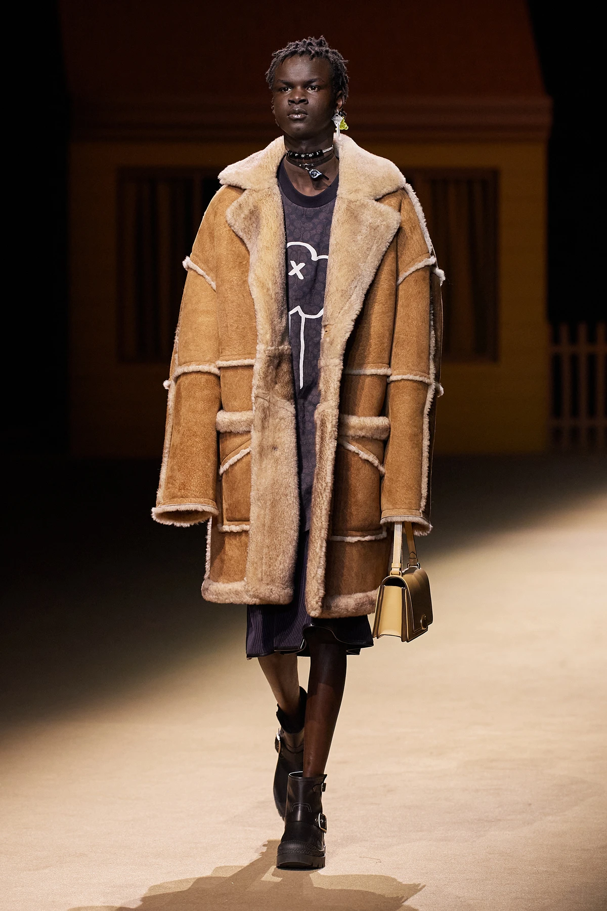 Coach Thu-Đông 2022 look 5